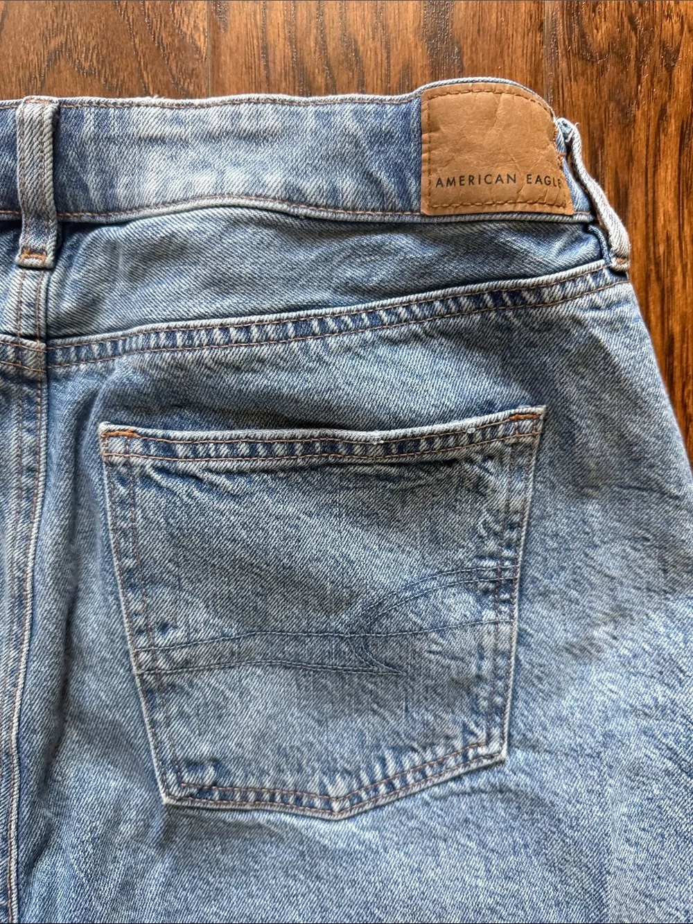 American Eagle Outfitters Baggy Mom Light Blue Distressed Denim Shorts, size 6